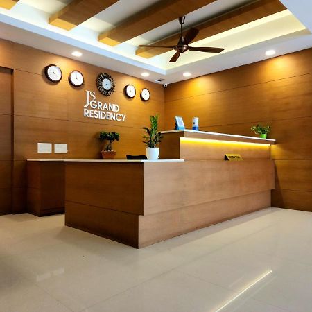 ホテルJs Grand Residency パルガート エクステリア 写真